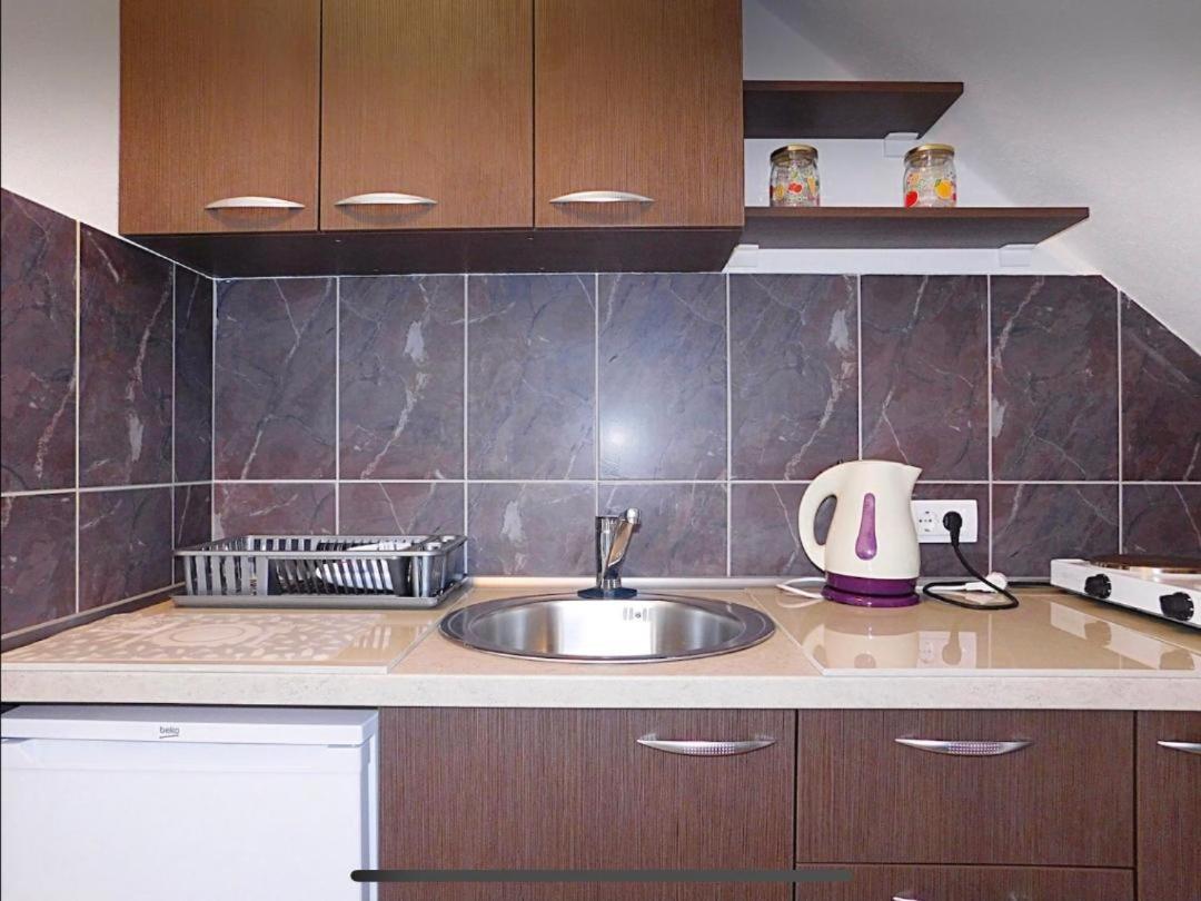 Apartments Lekic Будва Экстерьер фото