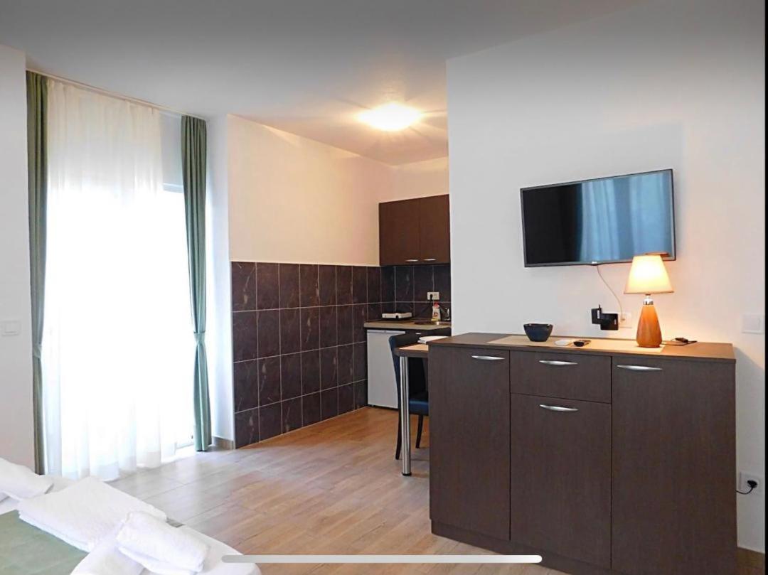 Apartments Lekic Будва Экстерьер фото
